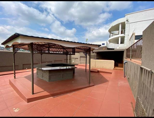 4 BEDROOM HOUSE FOR SALE IN BASSONIA